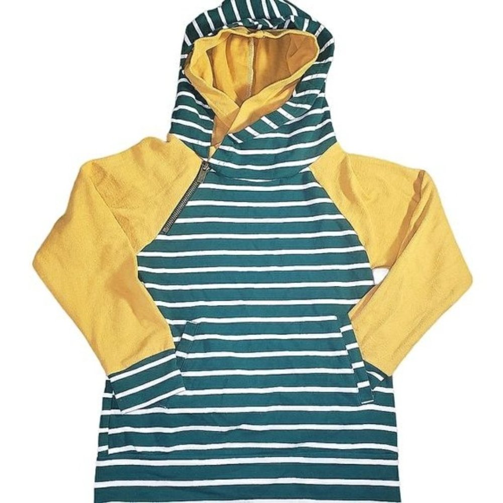 💫 Green and Yellow "&" Sweatshirt